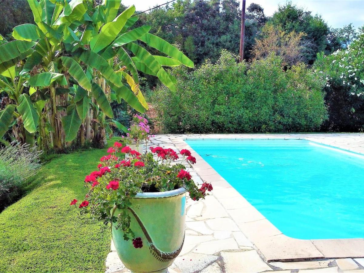 Peaceful Villa In Saint Paul De Vence With Pool Exterior foto